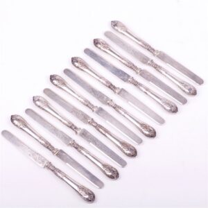 Set of 12 dessert knifes. French. — image 1