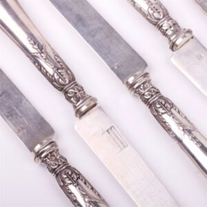 Set of 12 dessert knifes. French. — image 6