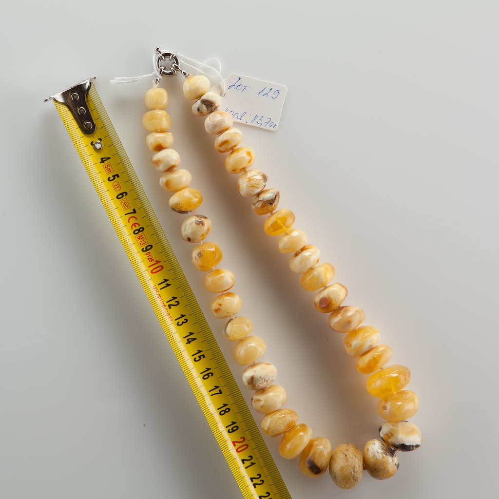 Natural Baltic Amber necklace. — image 3