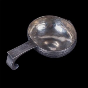 Russian silver kovsh with sea waves imitation — image 3