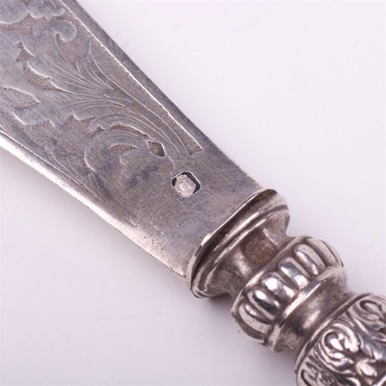 French silver dessert knife. — image 3