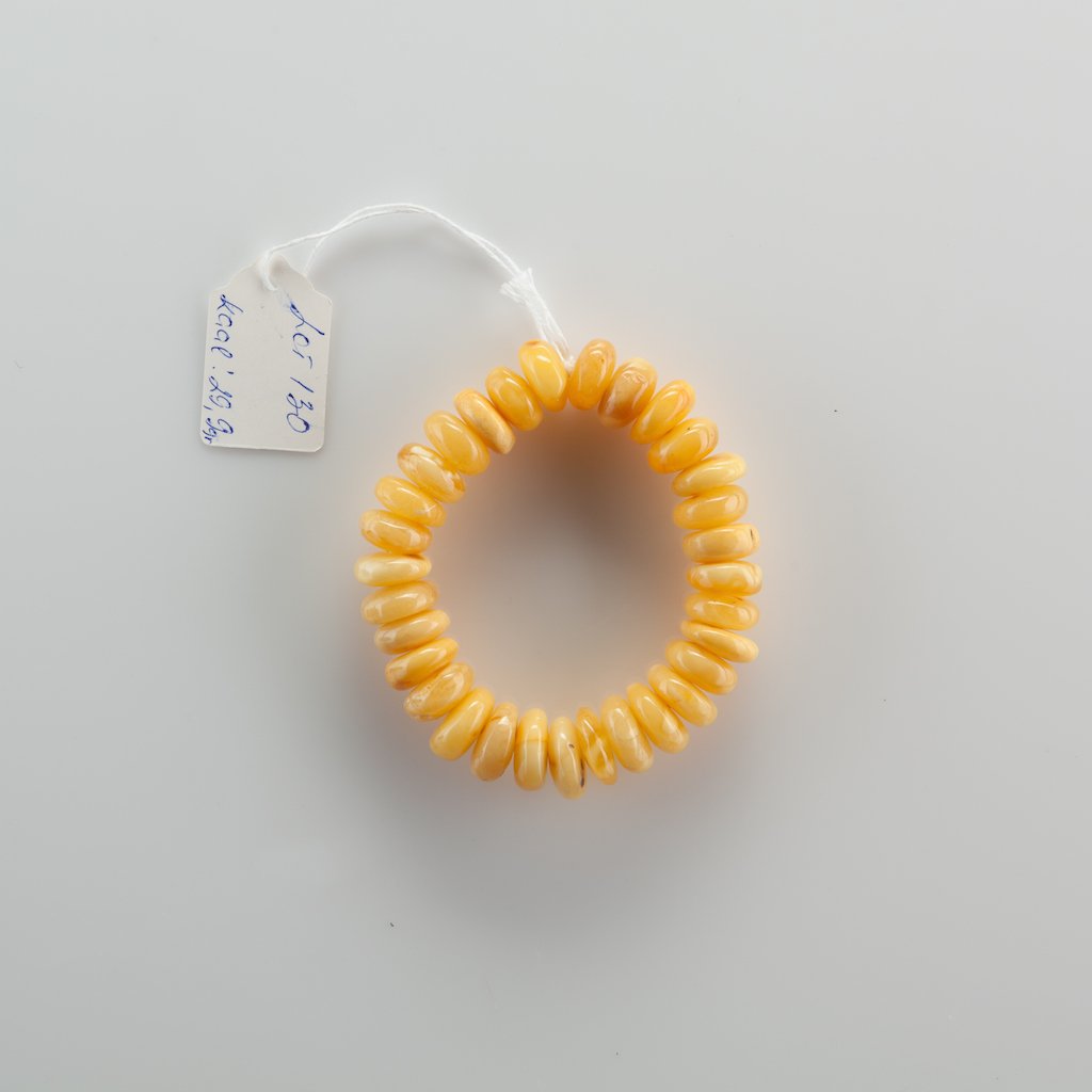Natural Old Baltic Amber bracelet. — image 2