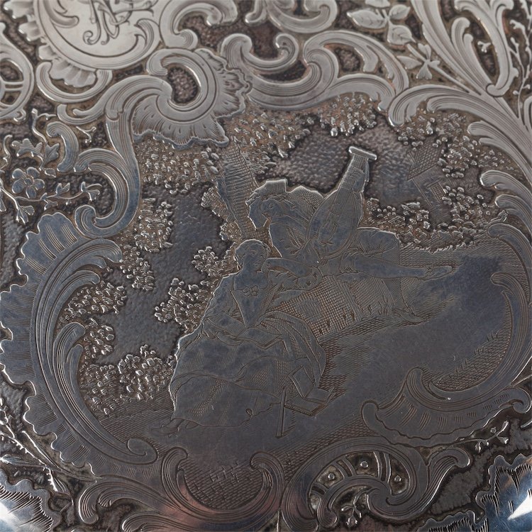 French solid silver box. — image 3