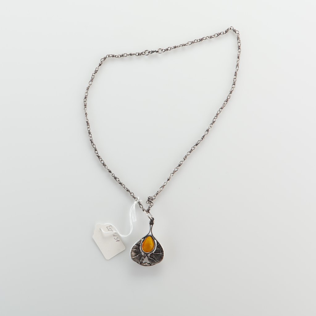 Natural Old Baltic Amber pendant in silver. — image 2