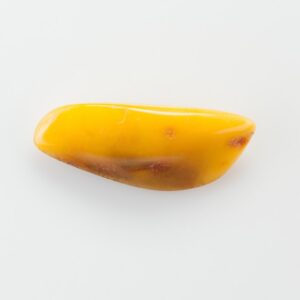 Natural Old Baltic Amber brooch. — image 1