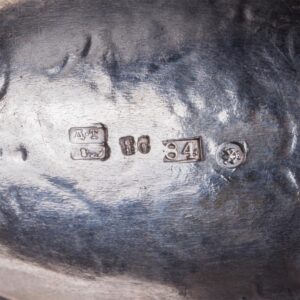 Russian silver-gilt and engraved kovsh, Sazikov — image 7