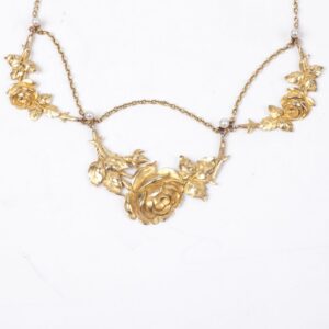 18K gold pendant with floral motifs and pearls — image 2
