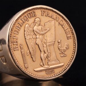Gold, 18K ring with 20 Franks gold coin — image 2