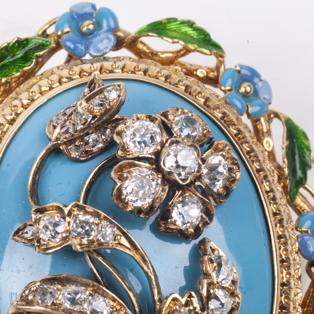 Antique French 18K gold brooch with diamonds and enamel — image 2