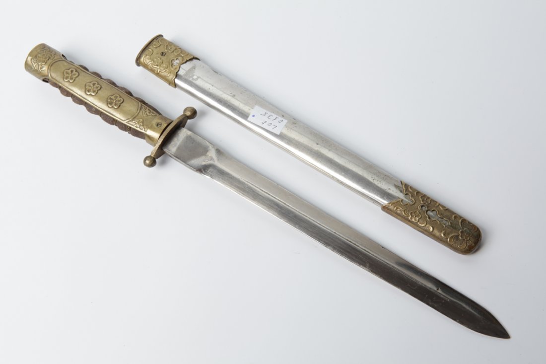 Chinese dagger. — image 2