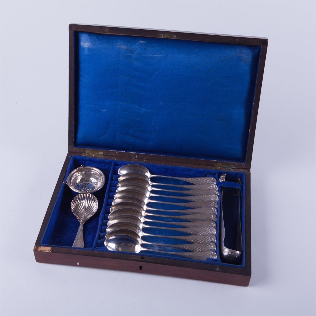 French solid silver tea set in wooden box. — image 1