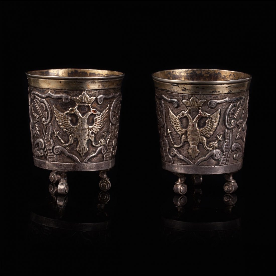 Pair of beakers. Russia, 18th century. — image 1