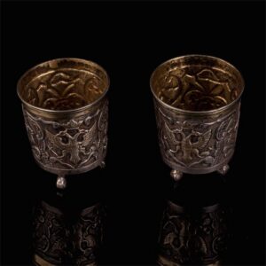 Pair of beakers. Russia, 18th century. — image 2