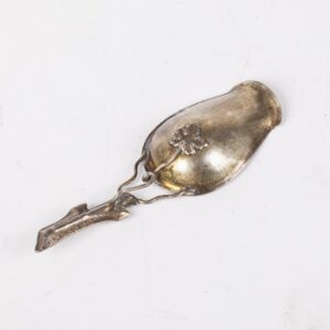 Russian engraved silver sugar scoop — image 3
