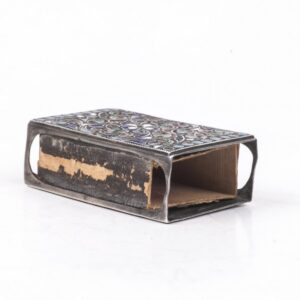 Antique Russian silver and enamel matchbox — image 4