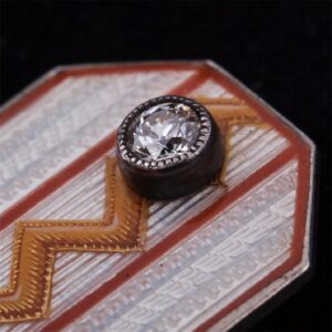 Badge in the shape of officer epaulette — image 2
