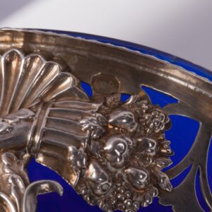 Pair of silver saltcellars. — image 4