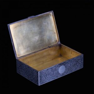 Russian silver-gilt and niello cigar box with — image 4