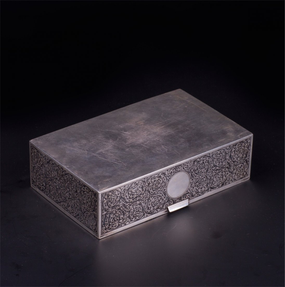 Russian silver-gilt and niello cigar box with — image 5