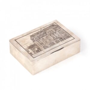 Cigar box with view of Tallinn city building. Tallinn, — image 1