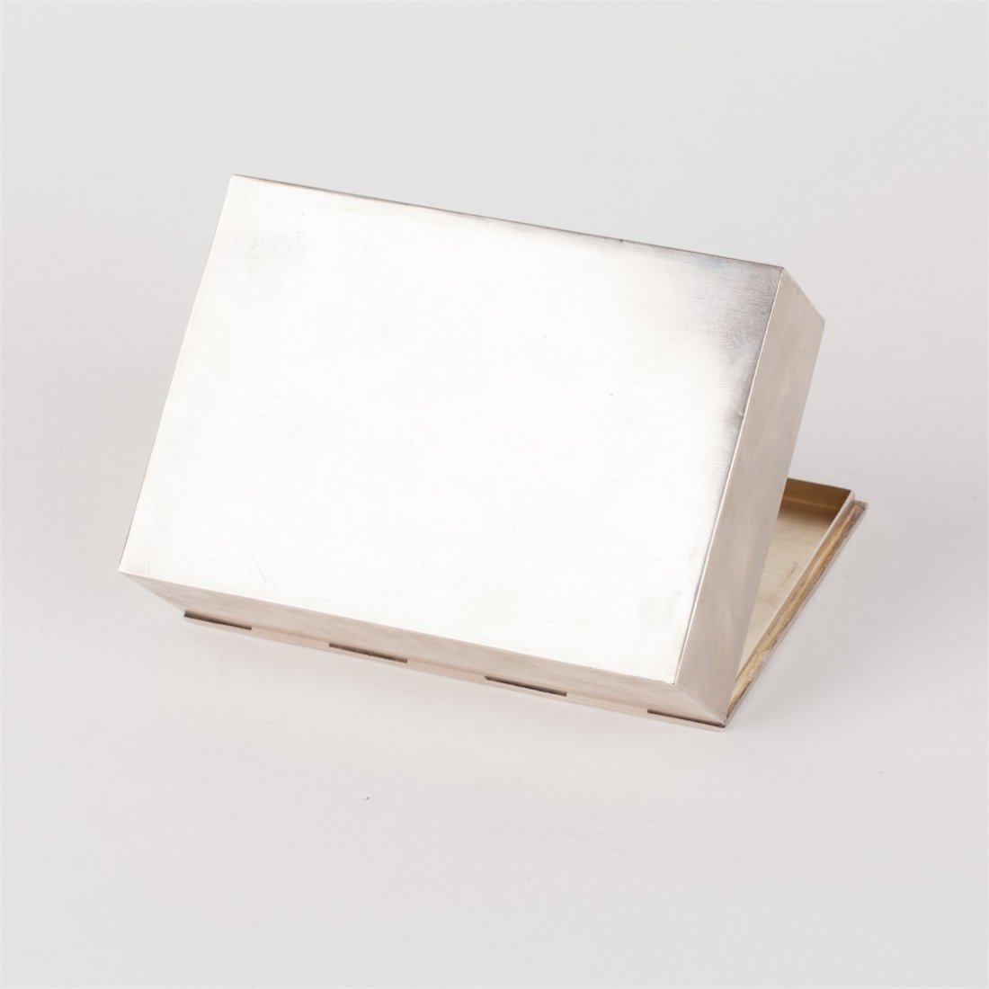 Cigar box with view of Tallinn city building. Tallinn, — image 6