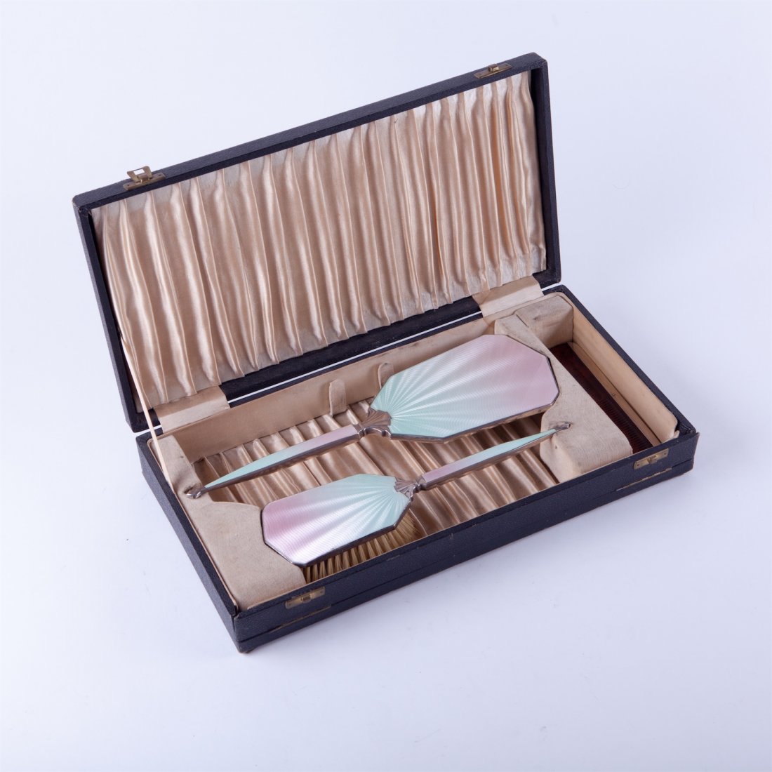Silver set with 3 pieces for hairs. — image 1
