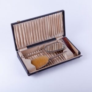 Silver set with 3 pieces for hairs. — image 2