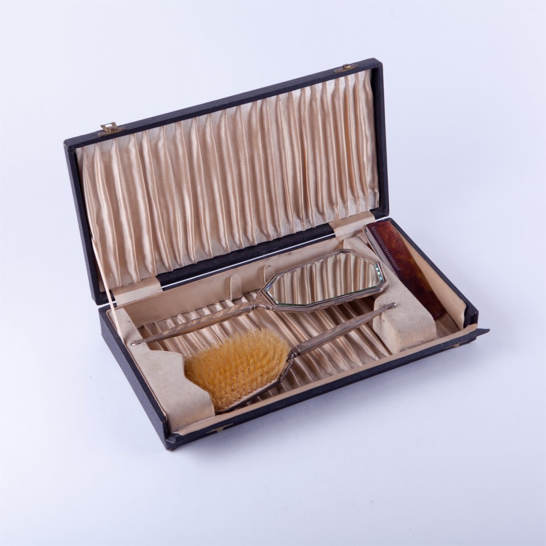 Silver set with 3 pieces for hairs. — image 2