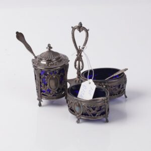 Silver table set. — image 1