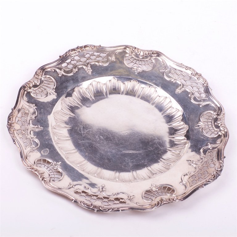 Set of 2 silver plates. French. — image 2