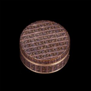 Antique Gold 18k-0.750 tortoise shell jewelry box — image 1