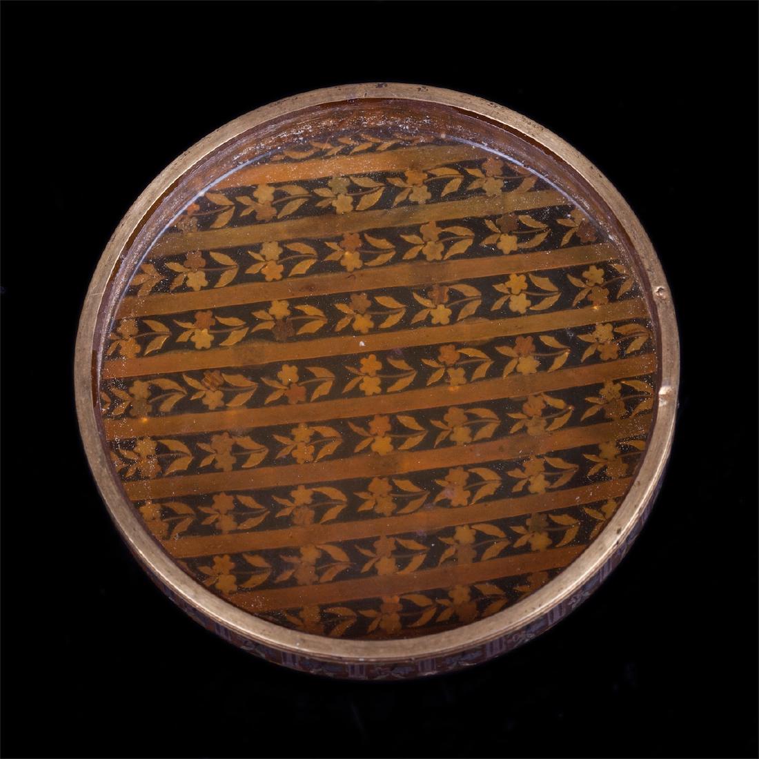 Antique Gold 18k-0.750 tortoise shell jewelry box — image 4