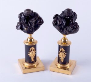 Pair bronze figures "lovers". — image 1