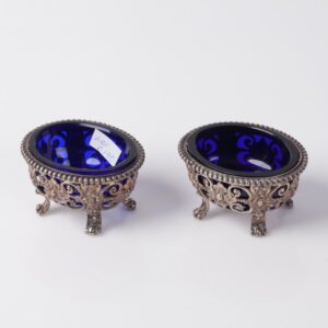 Pair of silver saltcellars. — image 1
