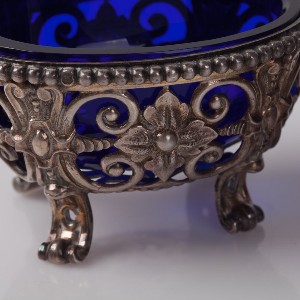 Pair of silver saltcellars. — image 3