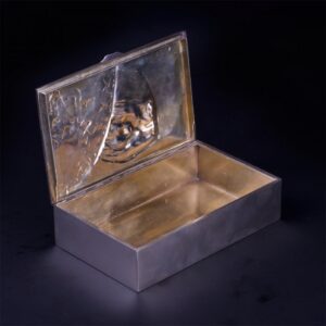 Russian style silver-gilt cigar box with Bogatyr's — image 3
