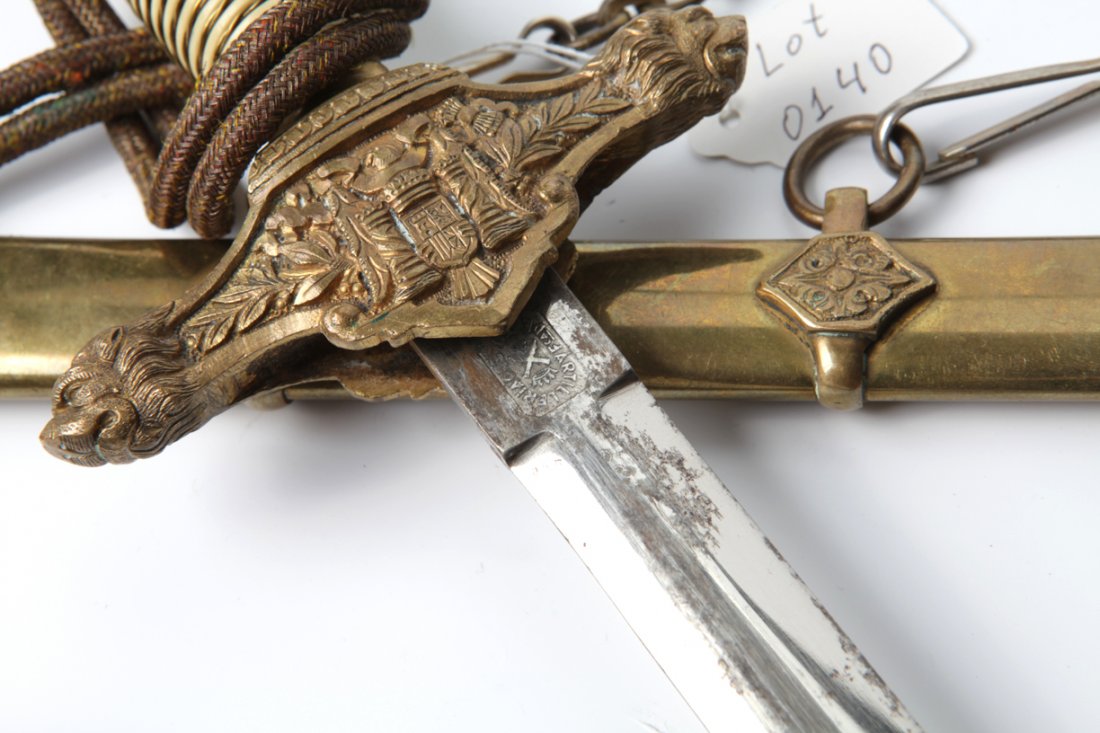 Spanish dagger. — image 5