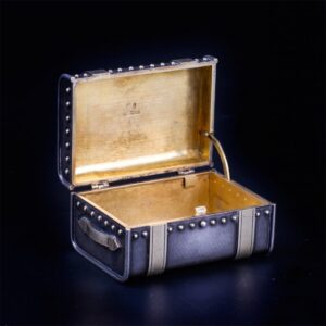 Unusual Russian silver-gilt matchbox in the shape of — image 6
