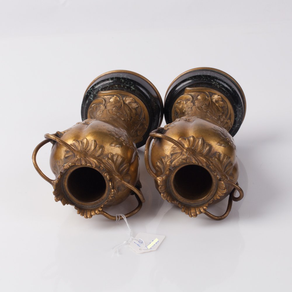 Vase. Pair. — image 8
