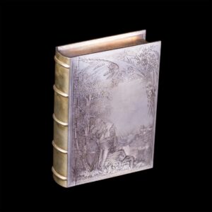 Interesting Russian silver-gilt and engraving cigar box — image 1