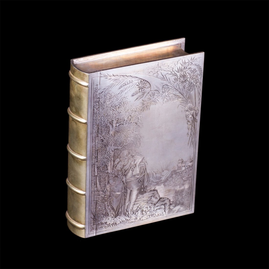 Interesting Russian silver-gilt and engraving cigar box — image 1