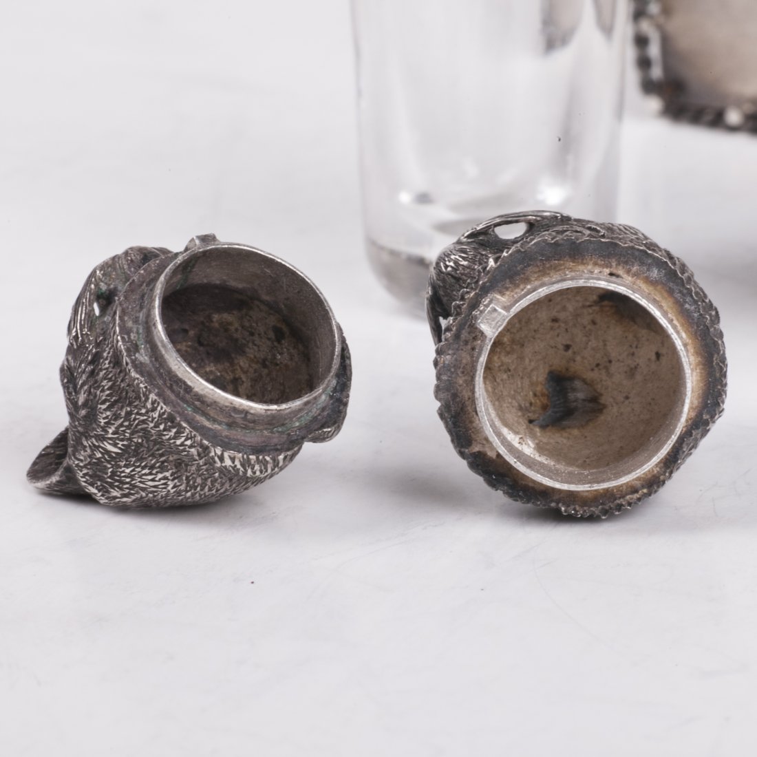 Beautiful "Cats" French silver table set for salt and — image 4