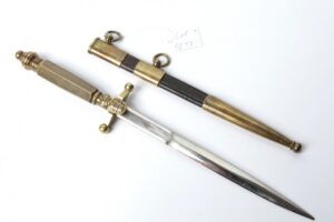 Royal Danish dagger. — image 1
