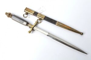 Royal Danish dagger. — image 2