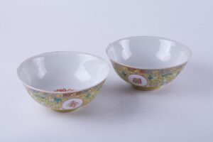 Chinese porcelain plates. Circa 1900 y. — image 1
