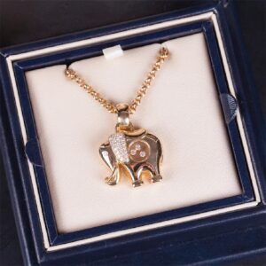 Chopard Elephant Yellow Gold 18K Pendant Happy Diamonds — image 1