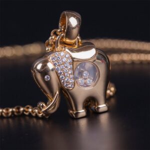 Chopard Elephant Yellow Gold 18K Pendant Happy Diamonds — image 2