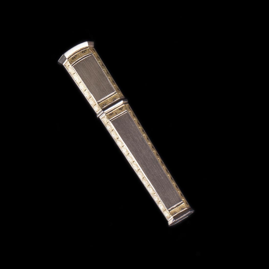 French gold 18K needle case (Etui) — image 1