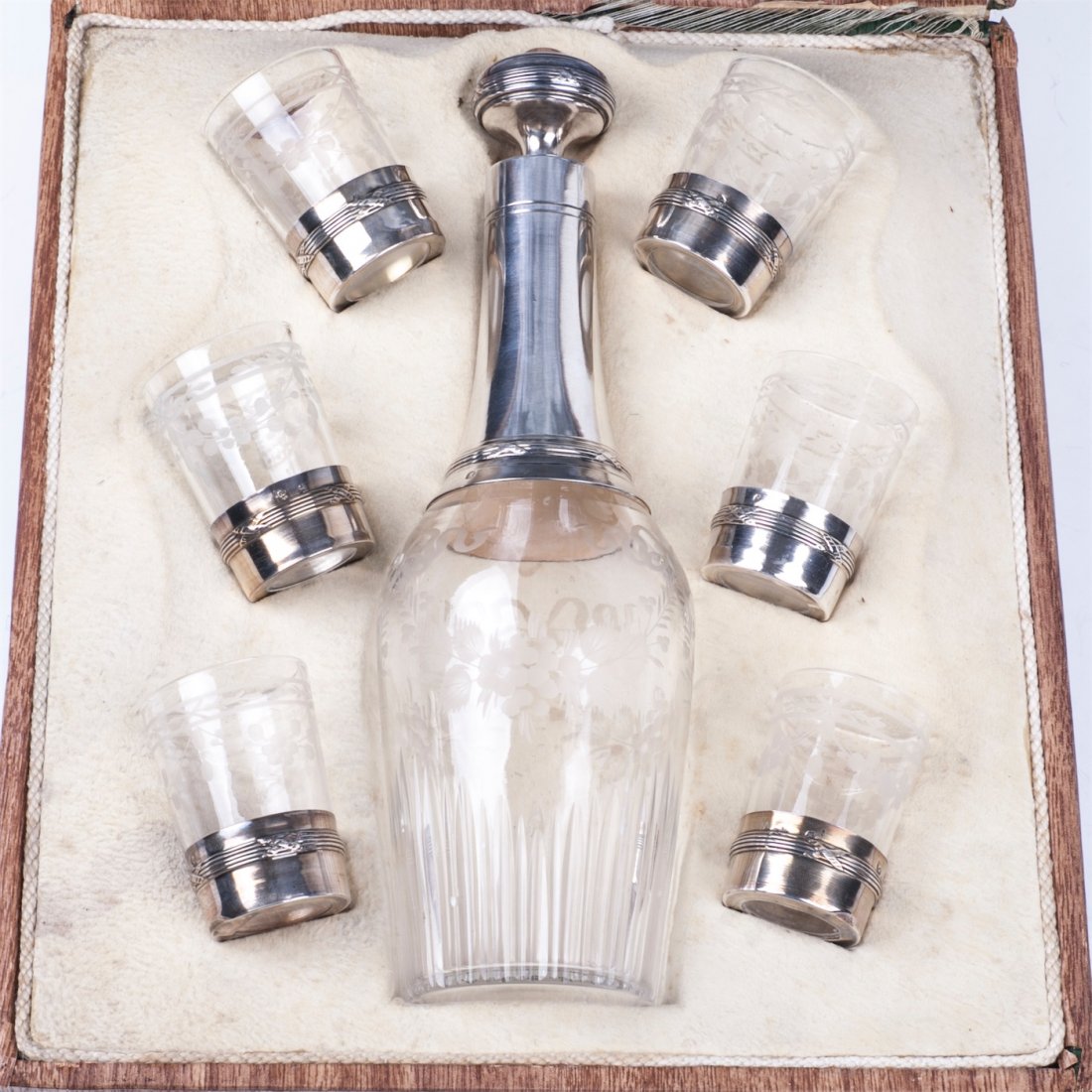 Antique French set of carafe and 6 shot glasses in a — image 2