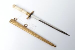 Royal Danish Navy Dagger. — image 1